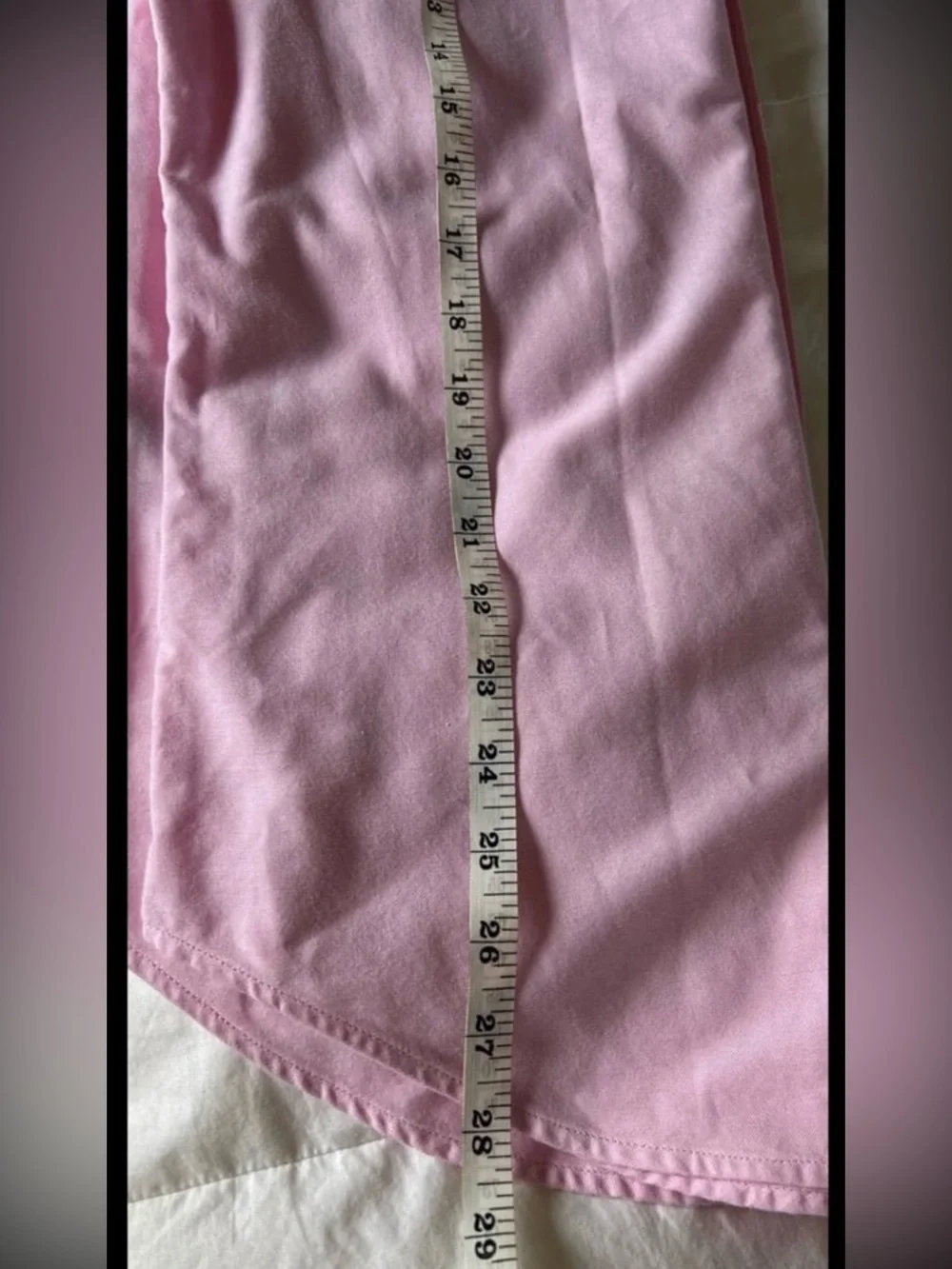 Banana Republic Men's Grant Fit Light Pink Button-Down Dress Shirt. Size Smal